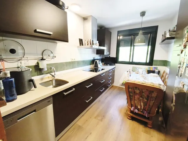 Dúplex 3 habitaciones 106m² en venta - Parque Alcosa - foto 4