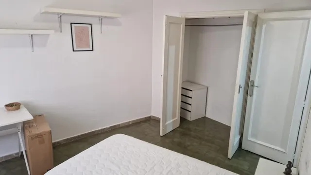 Piso en alquiler en pleno centro, junto al bulevar de gran capitán — 10