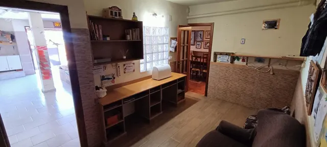 Gran chalet independiente de 3 plantas con dos viviendas y piscina — 46