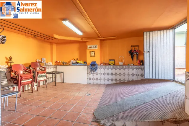 Casa independiente a 5 minutos de Granada en buen estado para entrar a vivir — 6