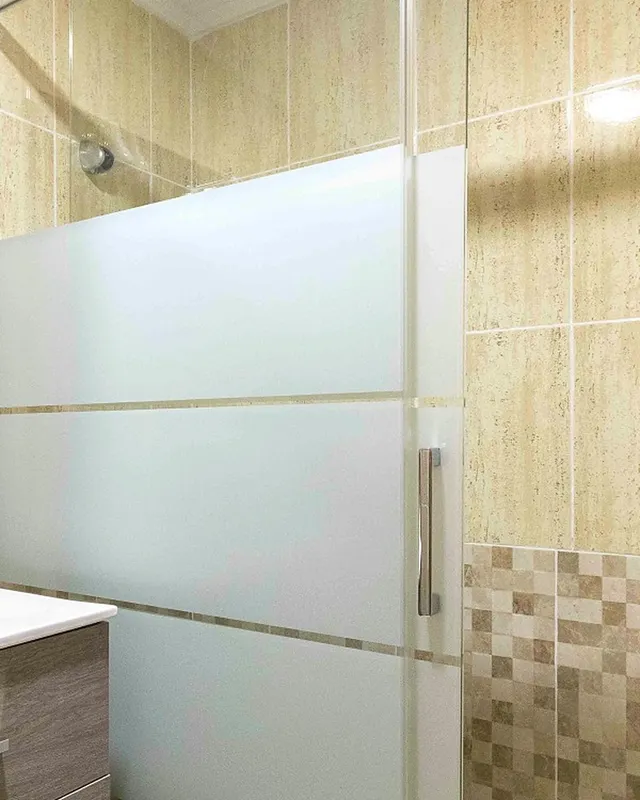 Amplia vivienda de 4 dormitorios con garaje, trastero y metro a pocos minutos — 27