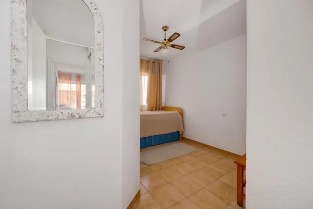 Apartamento luminoso 2 hab. en Torrevieja centro — 20