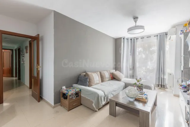 PISO VPO DE CUATRO DORMITORIOS CON GARAJE EN PADRE CLARET — 3