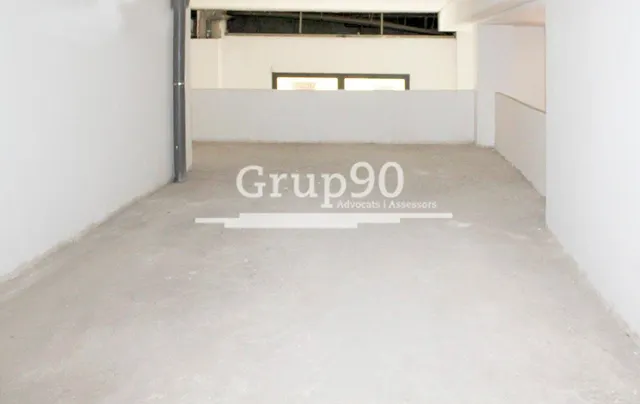 LOCAL COMERCIAL EN ALFRED PERENYA — 5