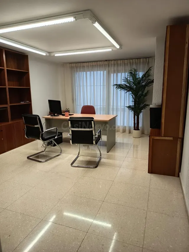 Despachos entre 14 a 20 m2, totalmente reformado y mucha luz - foto 5
