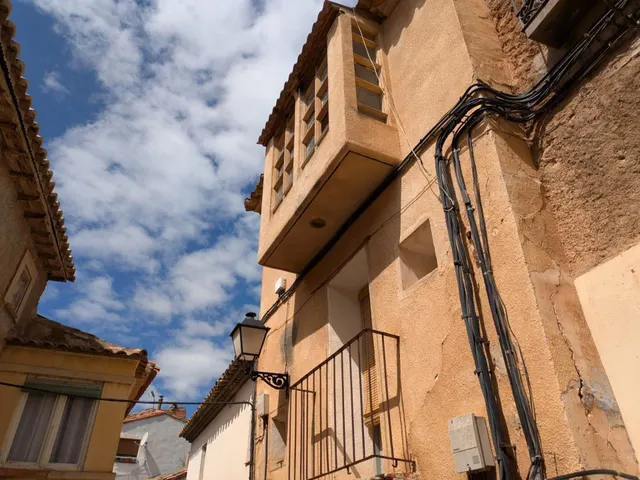 CASA DE 316m2 construidos en el bonito pueblo de Moros, proximo a Calatayud — 16