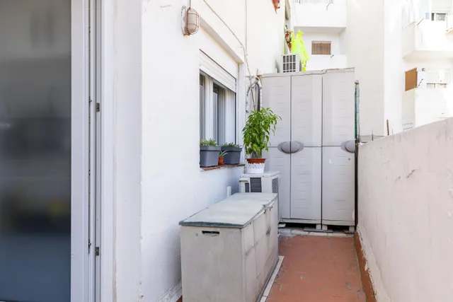 Encantador piso de 42 m2 útiles con gran terraza y excelente distribución junto a Plaza Reina Sofía — 18
