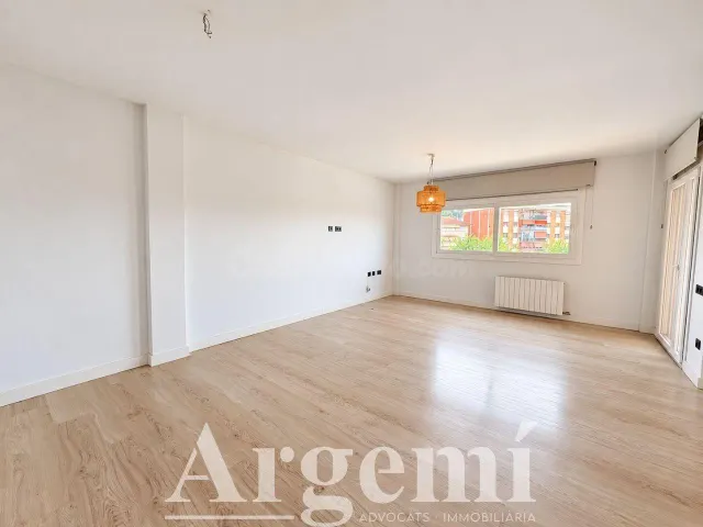 Duplex en alquiler en Palau-solità i Plegamans — 4