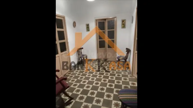 SE VENDE CASA CON LOCAL ABAJO EN FIÑANA ZONA CENTRO - foto 2
