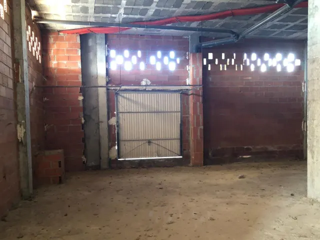 LOCAL EN VENTA EN C/ PAPA JUAN XXIII — 4