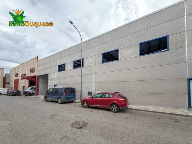 Nave industrial "NUEVA A ESTRENAR" en Atarfe. (Pol. Ind. Los Álamos). — 6
