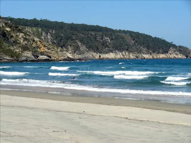 Gran parcela urbanizable en Otur cerca de la playa - foto 5