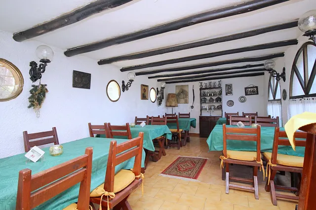 Bar 320m² en venta - Marbella — 5
