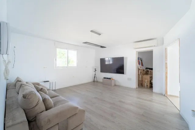 LUMINOSO CHALET EN ESTEPONA — 20
