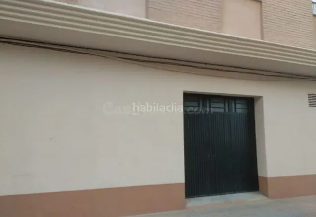 Local en venta y alquiler en Carlet — 4