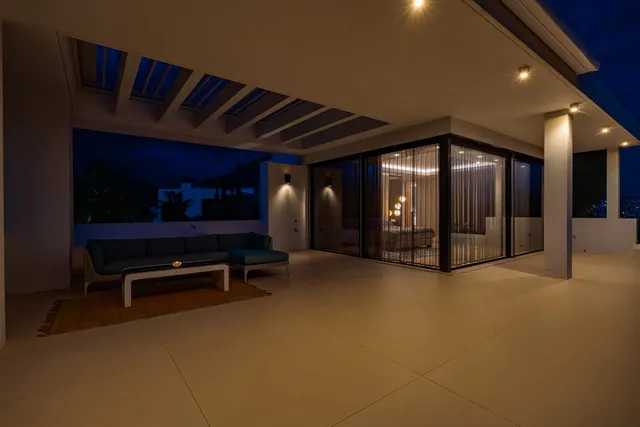 Chalet 5 habitaciones 868m² en venta - Costa del Sol — 48
