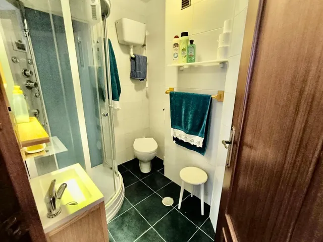 ¡Vive junto al mar! Amplia vivienda de 3 dormitorios a un paso de la playa — 20