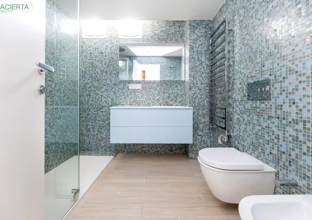 Exclusiva vivienda con vistas al Palacio de los Patos, junto Recogidas, 4 dormitorios 3 baños — 25