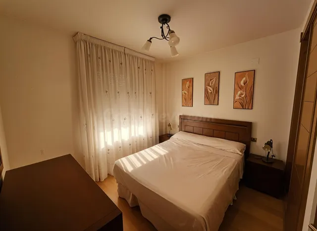VIVIENDA SEMINUEVA EN FERIA CON GARAJE Y TRASTERO — 2