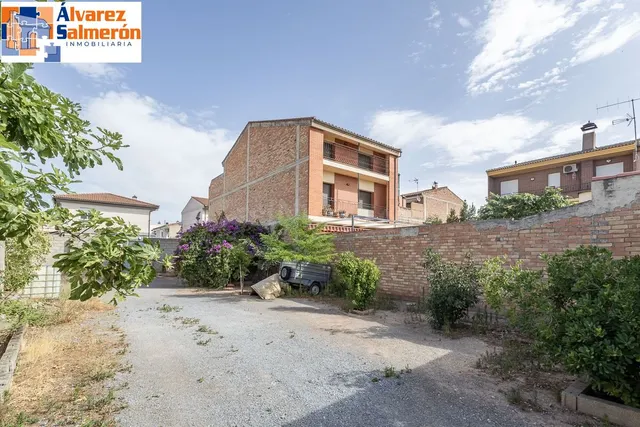 ¡MAGNIFICO SOLAR URBANO EN ALBOLOTE, CON INFINIDAD DE POSIBI - foto 2