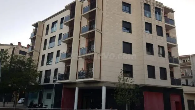 Se vende Piso ALQUILADO en Avenida Pineda 101 Castelldefels, - foto 2
