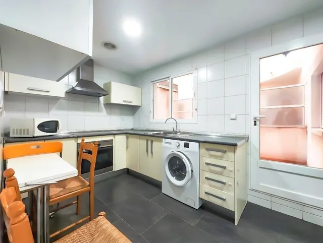 Piso en venta en el Paseo San Gregorio. - foto 3