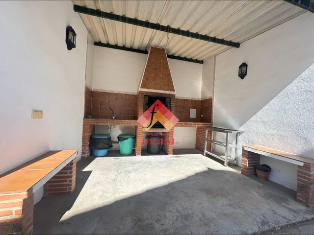 ESTUPENDA CASA DE CAMPO EN AMPLIA PARCELA — 13