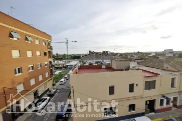 ¡En pleno centro! Bonito, impecable y luminoso con balcón y trastero, todo amueblado — 12