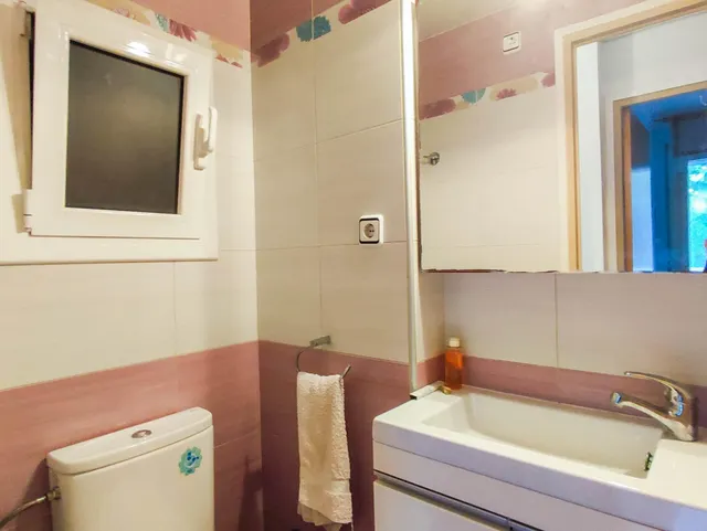 Piso en Venta en La Verneda i la Pau, Barcelona — 16