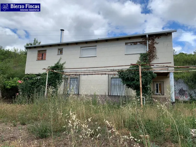 ✨ SE VENDE CASA DE FIN DE SEMANA EN SAN MIGUEL DE LAS DUEÑAS