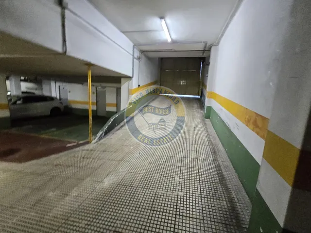 Plaza de garaje amplia próximo a povisa — 15