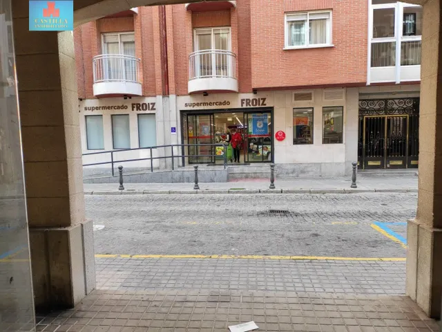LOCAL CÉNTRICO, FACILIDADES para ponerlo en MARCHA. - foto 5