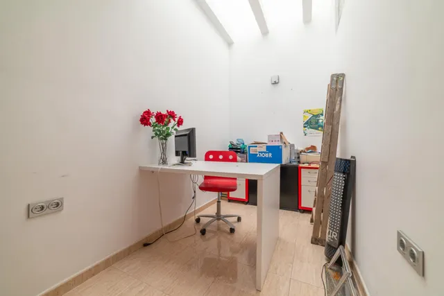 Local comercial 306m² en venta - Centro urbano — 10