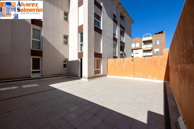 Piso en venta en Carretera de la Sierra — 13