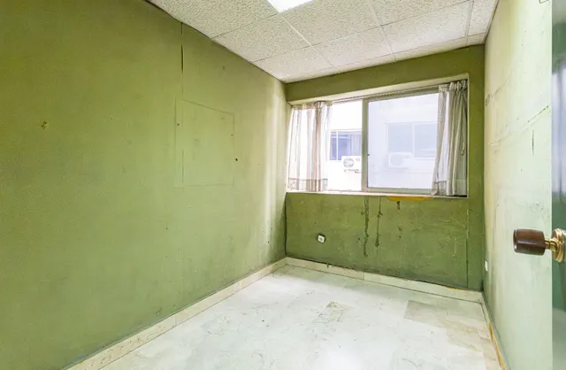 OFICINA DE 149 m2 EN PLENA GRAN VÍA – POSIBILIDAD DE TRANSFORMACIÓN EN VIVIENDA — 17