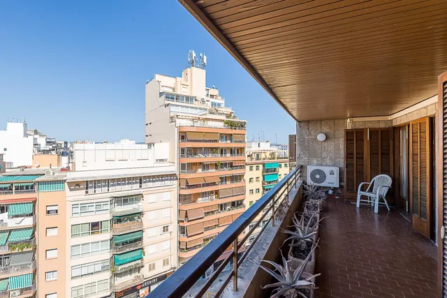 VENTA ÁTICO EN LLUÍS VIVES — 13
