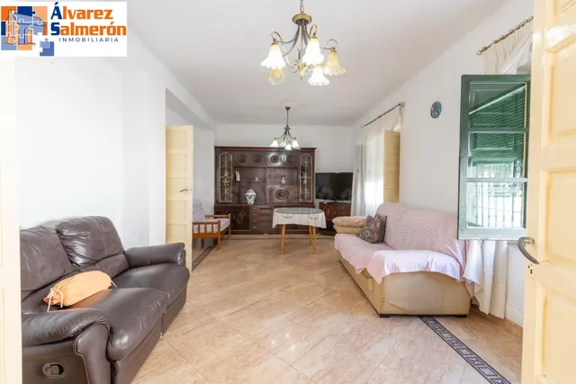 Casa con gran solar — 3