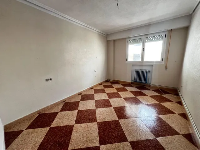 PISO A 5 MINUTOS DEL CENTRO DE BEMBIBRE — 3