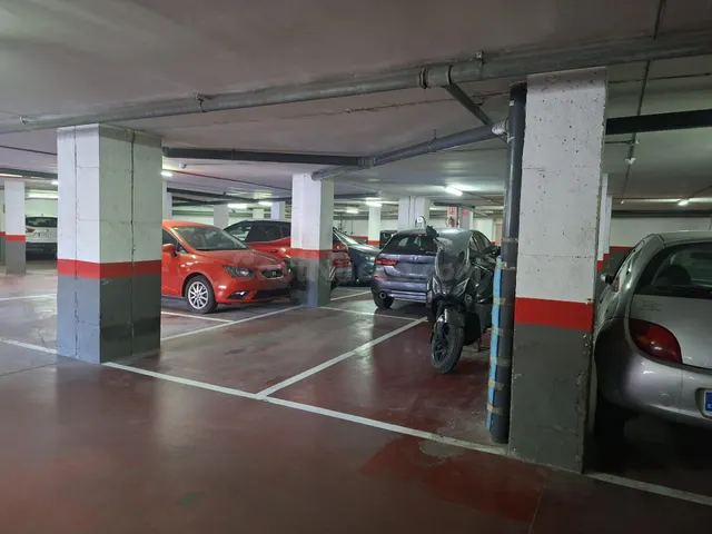 PARKING EN VENTA LA MARINA DE PORT — 2