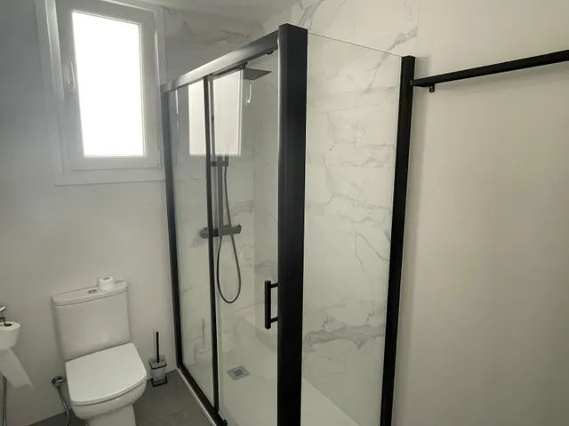 Piso ESTUDIANTES-FUNCIONARIOS ALQUILER habitaciones en Caste - foto 4
