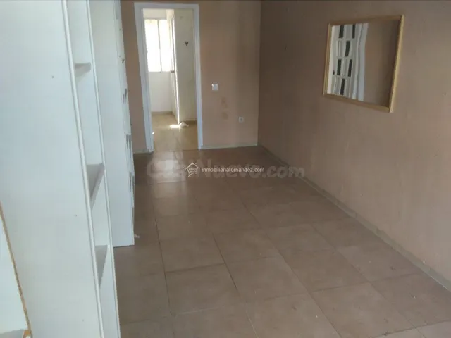 Local comercial 25m² en alquiler - SAN BLAS - foto 3