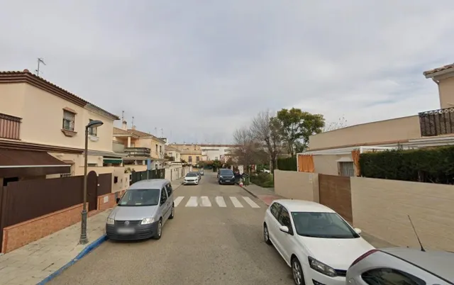 Vivienda en Gelves, Sevilla. Activo inmobiliario SIN POSESIÓ