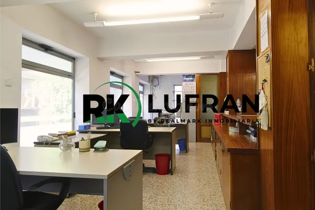 Excepcional Conjunto Inmobiliario de 460 m2 con Gran Potenci - foto 2