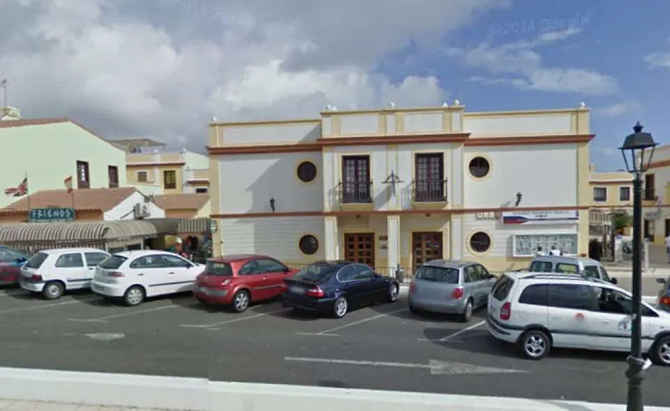 piso de 2 habitacione y 2 baños en golf del sur