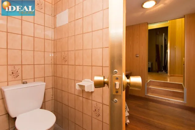 A5895V5. Puede ser el mejor LOCAL de MARACENA. www.idealhouse.es — 21
