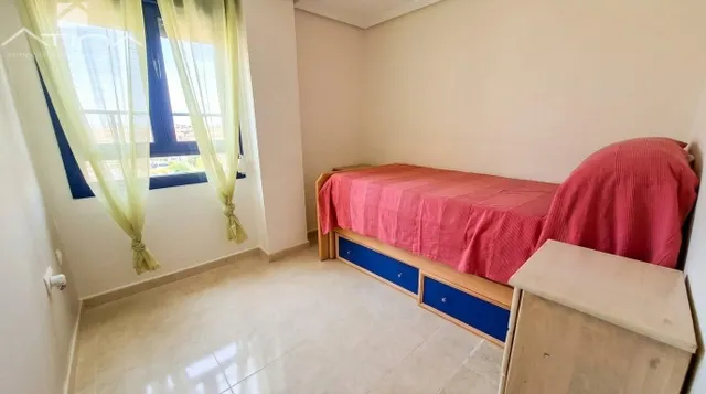Apartamento en venta en la playa de Bellreguard a 300 metros del mar con garaje y trastero — 12