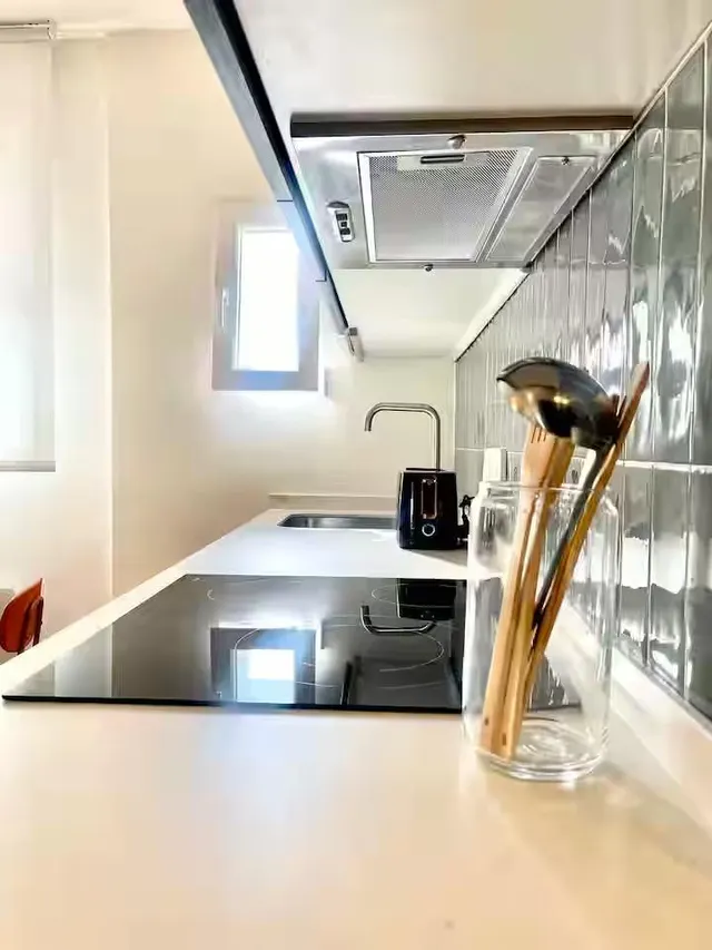 AVC INMOBILIARIO ALQUILA PISO — 6