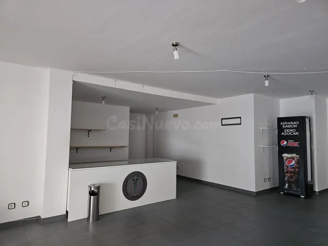Local comercial 93m² en alquiler - Sant Antoni de Portmany - foto 2
