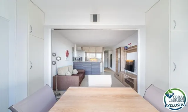 Apartamento en perfecto estado con un dormitorio y vistas al - foto 5