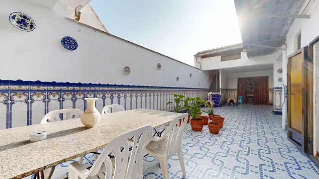 PRECIOSA Y ESPECTACULAR  CASA EN CHIVA  . OJO INVERSORES!!! — 10
